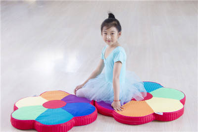 Rainbow Flower Shape Meditation Mat